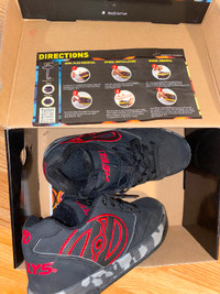 Heelys shoes youth size 5 in the box