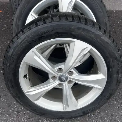 Priced to sell, no lowballs please Fits 2018-2026 Audi SQ5 oem rims 70% Bridgestone Blizzak tires 23...