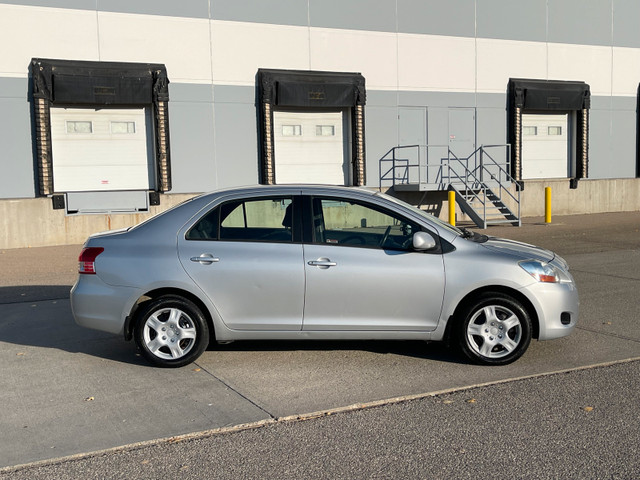 2007 Toyota Yaris Low KM 5 Speed Manual  in Cars & Trucks in Calgary - Image 3