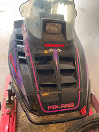 Polaris Indy 700