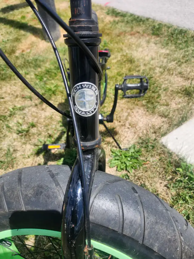 Schwinn tex 20" youth bike in Road in Markham / York Region - Image 11