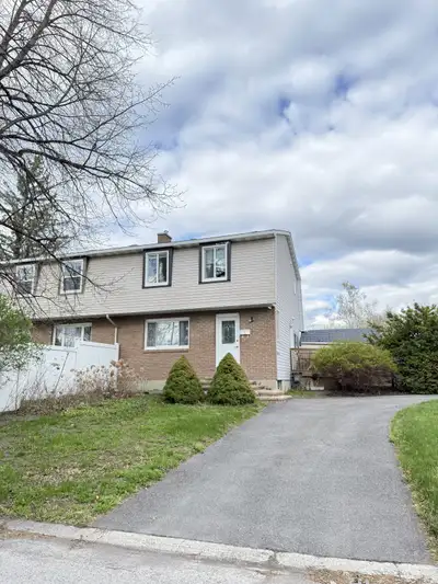 This Semi-detached house has: • Three upstairs bedrooms • Two bathrooms • Finished basement •Fenced...