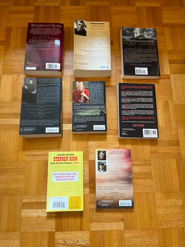 Stephen King Books (Large Softcover, $5-$8) in Fiction in Mississauga / Peel Region - Image 3