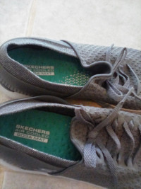 Sketchers Air Cooled running shoes