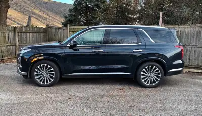 Not interested in dealers contacting me and sending lowballing offers. Brand new is $62,000+ $5500(w...