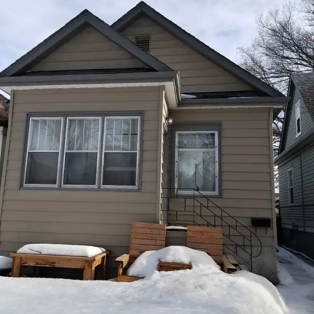 2 Bedroom 1 Bath for Rent
