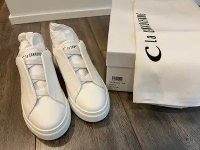 Brand new in box, never been worn, including dust bag Made in Italy Retail: $365.00 + tax • Material...