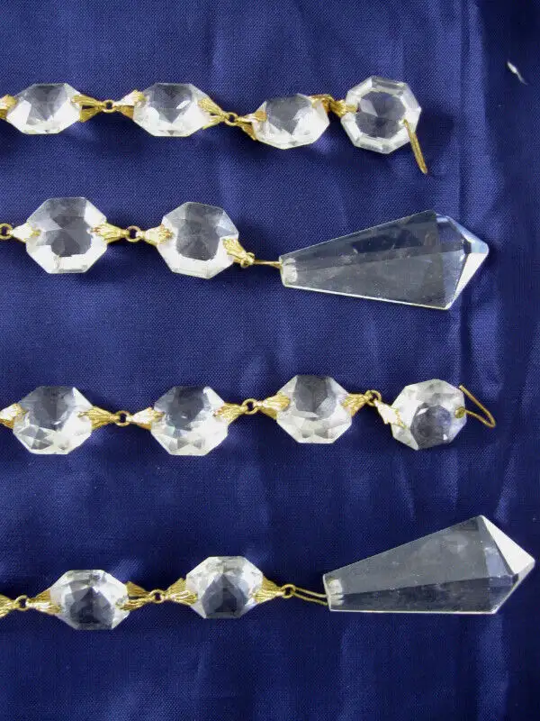BRINS DE LUSTRE EN CRYSTAL PLAFONIER VINTAGE STRANDS OF CRYSTAL in Arts & Collectibles in West Island - Image 6