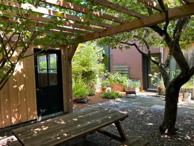 3 chambres, jardin, petite italie