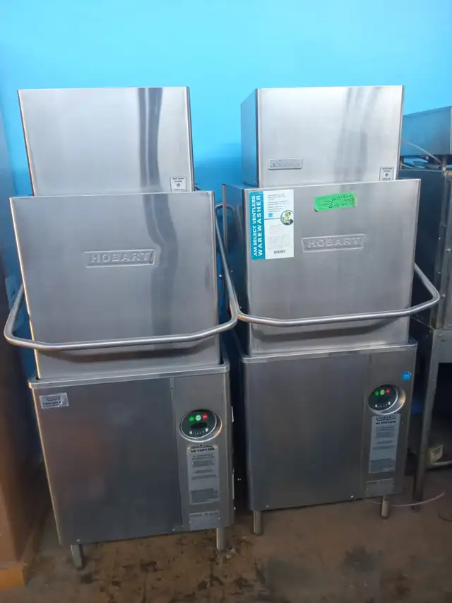 Hobart AM15 High Temperature Ventless Door-Style Dishwasher
