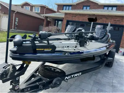 Selling 2018 Nitro Z19 bass boat fully rigged garage kept pristine condition. • 200 hp pro xs low ho...