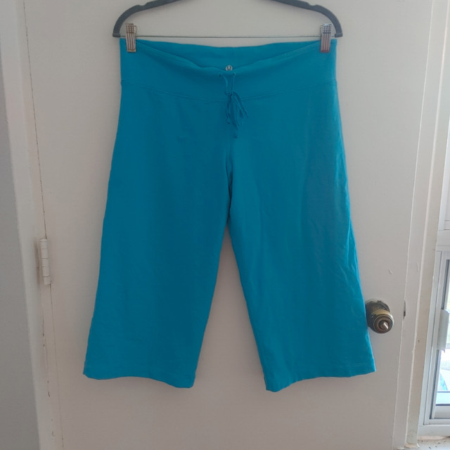 Lulu Lemon pants in Women's - Bottoms in Kitchener / Waterloo