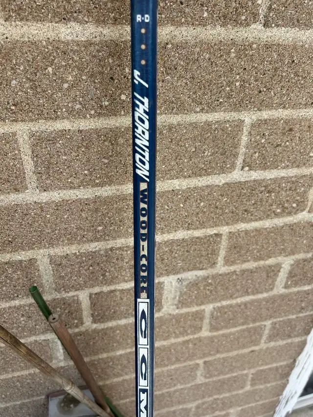 CCM hockey stick in Hockey in Markham / York Region - Image 4