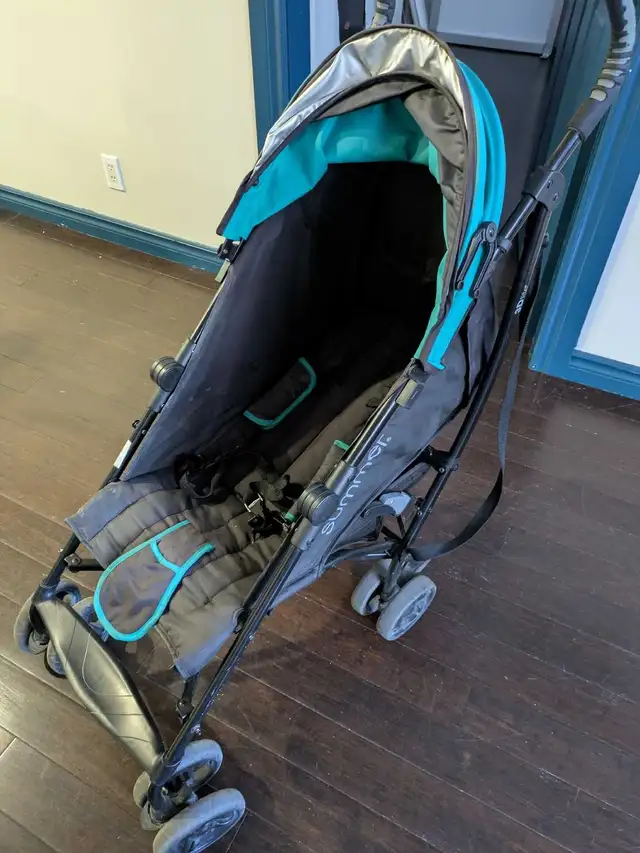 Poussette summer 3D lite in Strollers, Carriers & Car Seats in City of Montréal - Image 4