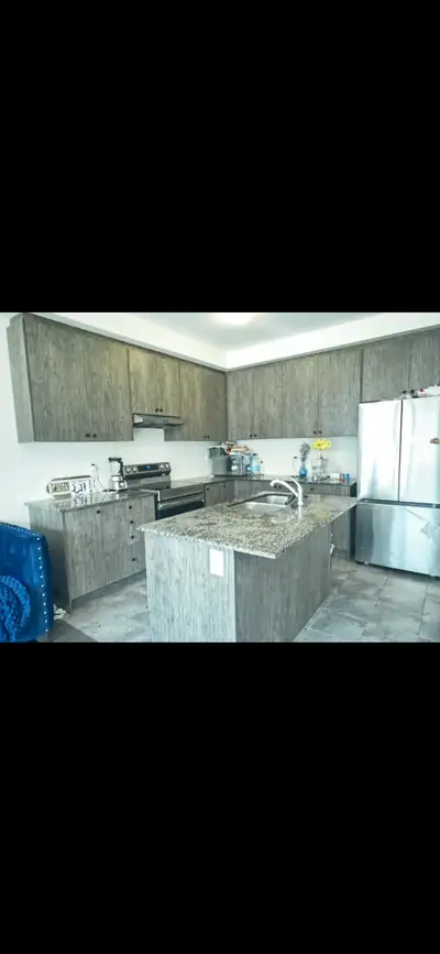 Taunton road Oshawa Newly build spacious room(never lived in) in basement with private bathroom,shar...