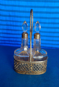 Vintage Silver Plated Cruet Set