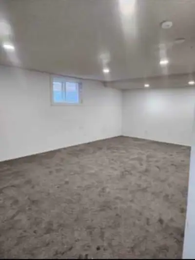 basement for Rent (falshire close Ne)