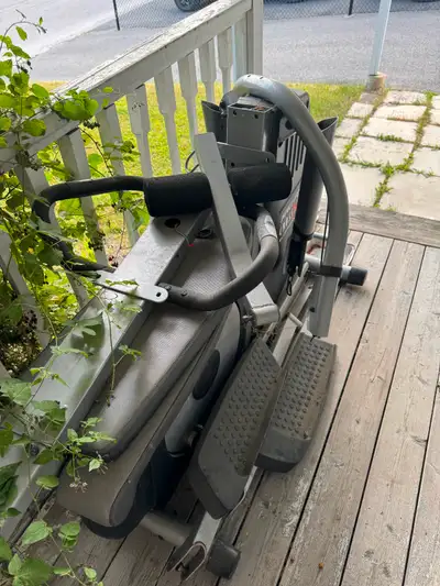 Vélo d'exercice gratuit, View more