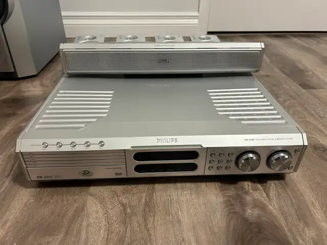 Home Theatre Sound System in General Electronics in Oakville / Halton Region - Image 2