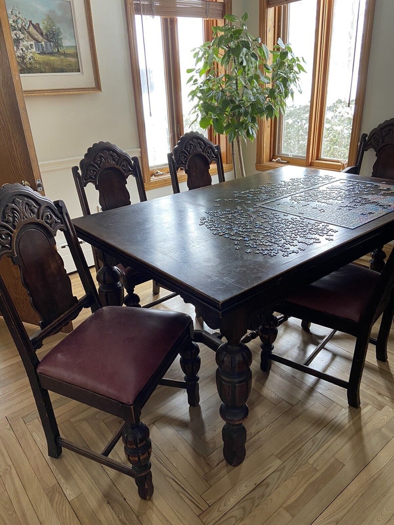 Table salle à manger style tudor antique haut de gamme Mobilier de