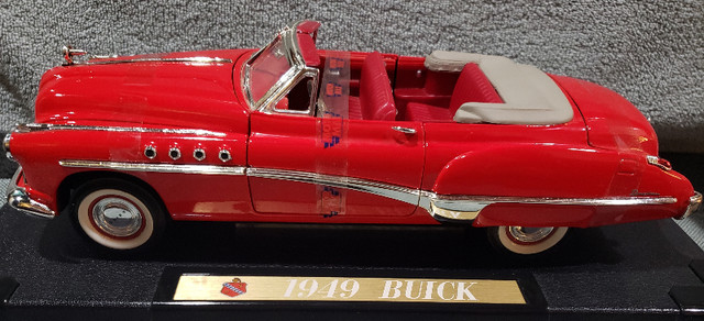 1/18 Motormax 1949 Buick Roadmaster Red in Arts & Collectibles in Sarnia - Image 2