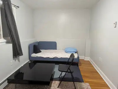 1 furnished room available in a family home, only for a female. Rent 800$(Utilities: High-speed Wi-F...