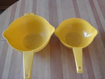 Tupperware Colanders/Strainers, View more