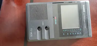 NICE VINTAGE CASIO LCD POCKET COLOR TELEVISION TV-1400, View more