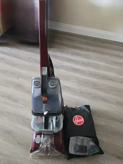 Hoover power scrub carpet washer. This machine has been used very little but is a very powerful carp...