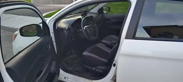 Mitsubishi Mirage 2017598236114767718401