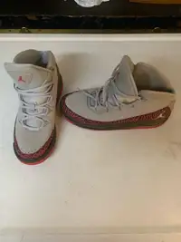 Five Pairs of Michael Jordan Shoes Men 