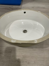 Kohler Vertical undermount vanity bathroom sink whte, new no box
