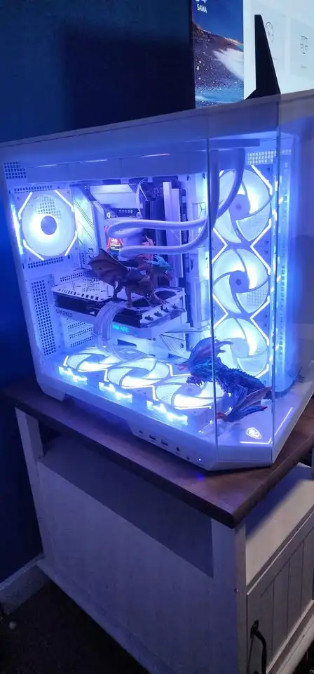 Studio/gaming pc in Desktop Computers in Edmonton - Image 5