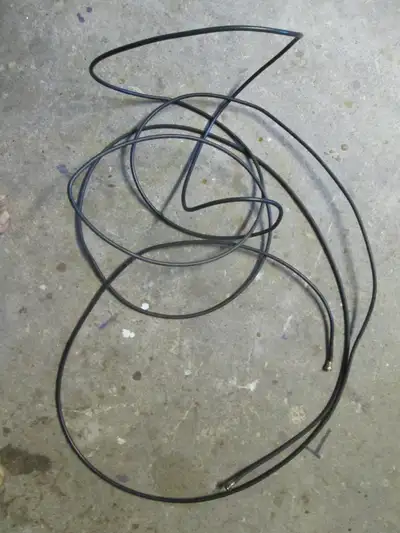 long cable for VCR to TV hook up. asking $2. if interested call or text me at 705 559 6493