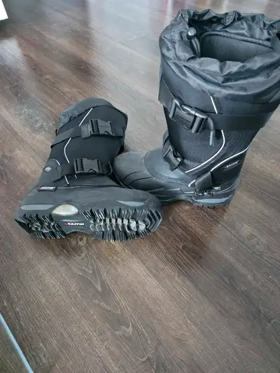 Size 11 Men's, never worn!
