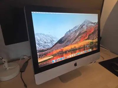 Apple iMac 2011  21.5", View more