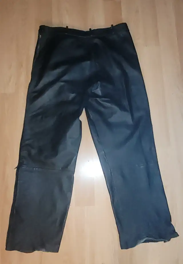 Motorbike - Bike star Leather pants and vest in Motorcycle Parts & Accessories in Red Deer - Image 3