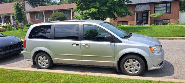 Dodge Grand Caravan 2011 V6 dans Autos et camions  à Laval/Rive Nord