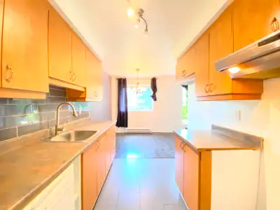 Condo à louer 4 ½ dans secteur de Repentigny *Dans L’ensemble, il s’agit d’un beau et grand appartem...