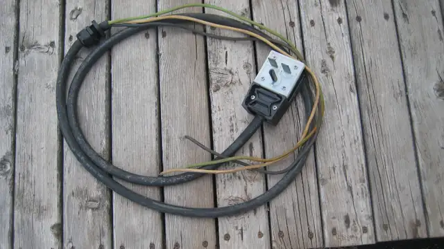 Plug, Commercial in Industrial Kitchen Supplies in Moncton - Image 2