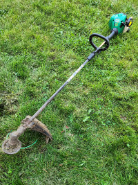 Weed Eater gas whipper snipper / trimmer