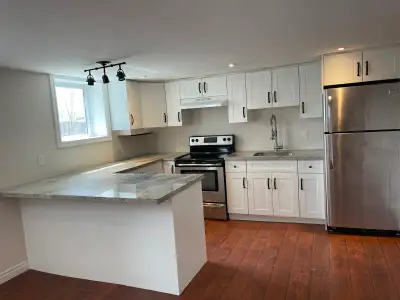 1036 FORD ST – SPACIOUS 2 BEDROOM LOWER UNIT – ALL INCLUSIVE! ➡️ Looking for a clean, modern, and mo...