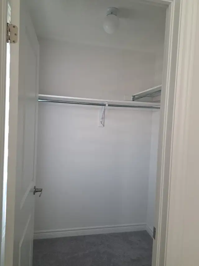 Room for Rent in Angus