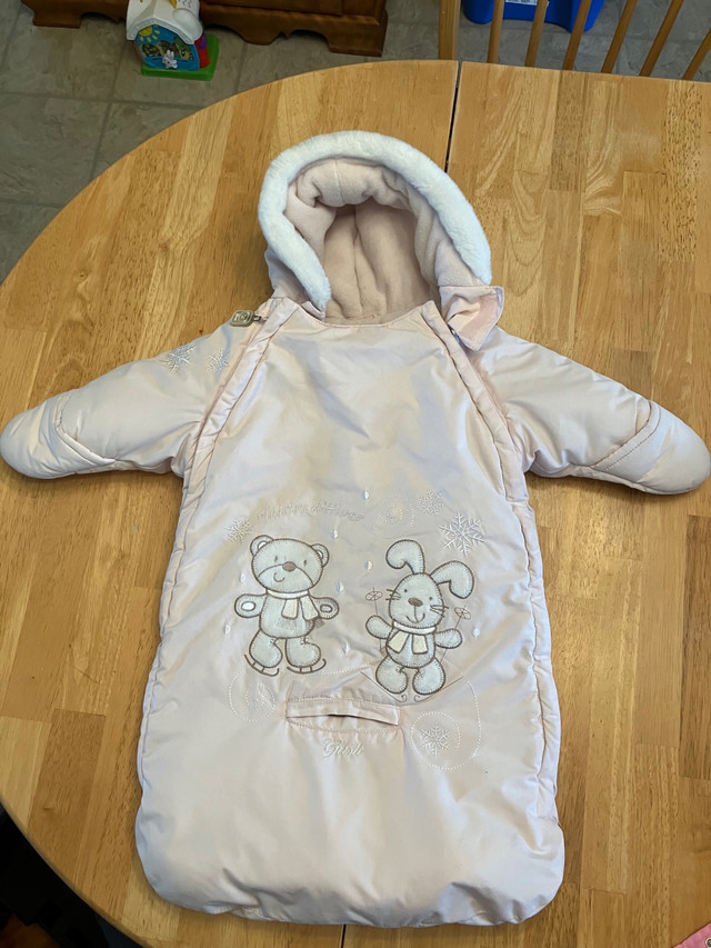 Manteau hiver 6-9M bébé dans Vêtements - 6 à 9 mois  à Granby