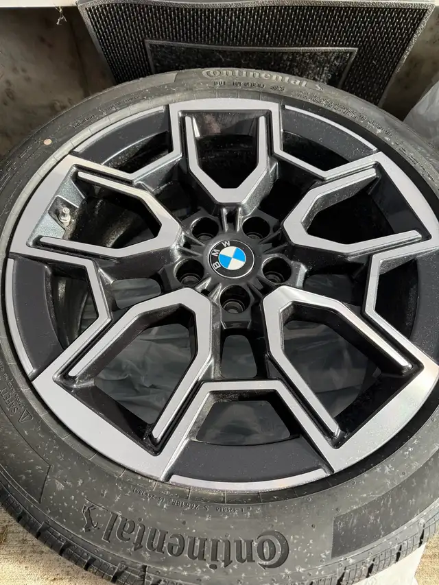 BMW winter tires on rims in Tires & Rims in Ottawa - Image 2