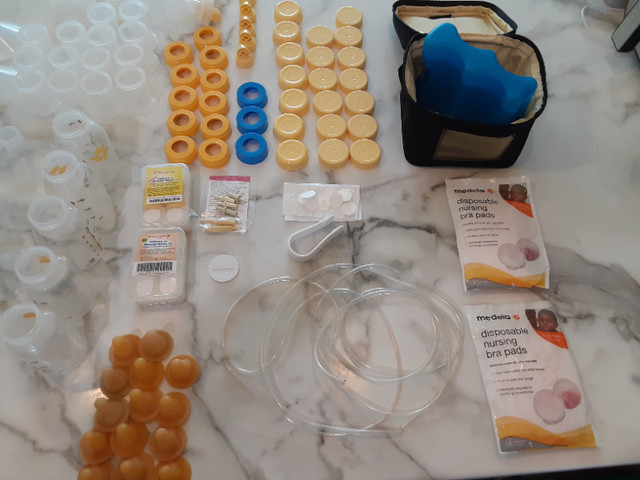 Medela breast pump and accessories in Feeding & High Chairs in Dartmouth - Image 2