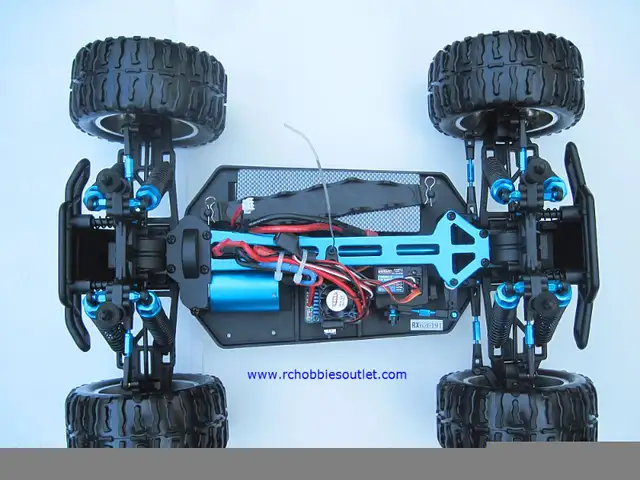 New  RC  Monster Truck TOP2 Brushless 3S LIPO  1/10 Scale 4WD in Hobbies & Crafts in Oshawa / Durham Region - Image 10