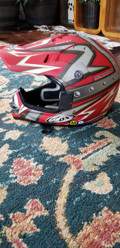FOX Downhill Helmet Jr. Size M in Other in Nelson - Image 2