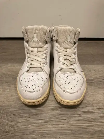 Air Jordan 1 Flight 3 Mid Basketball Shoes, Size 9.5, View more