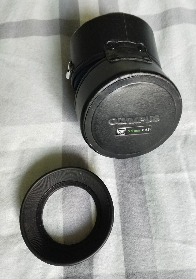 Olympus OM 50mm f/1.8 manual focus lens in Cameras & Camcorders in Trenton - Image 4